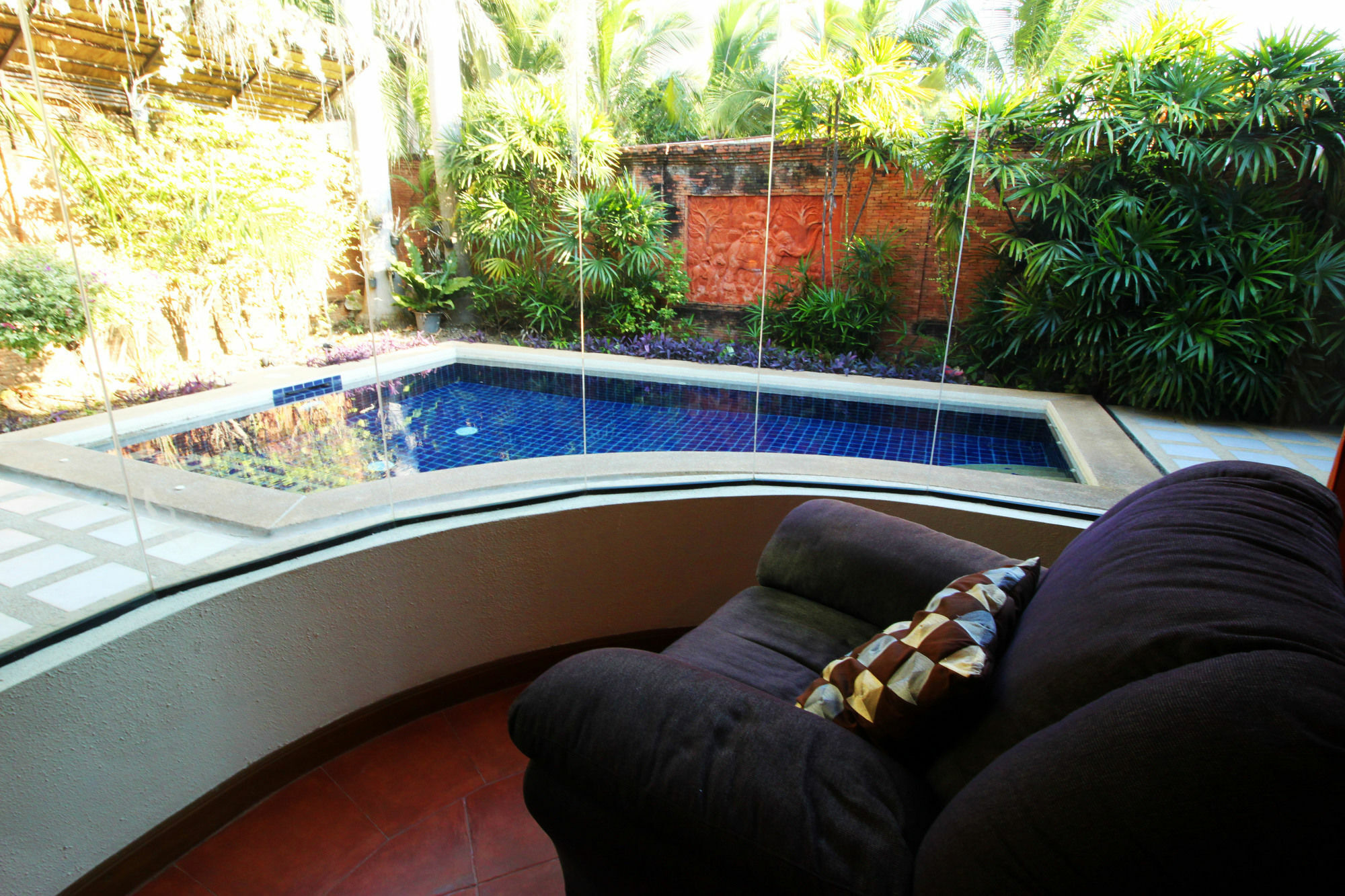 Cosy Beach Pool Villas By Pattaya Sunny Rentals Exteriör bild