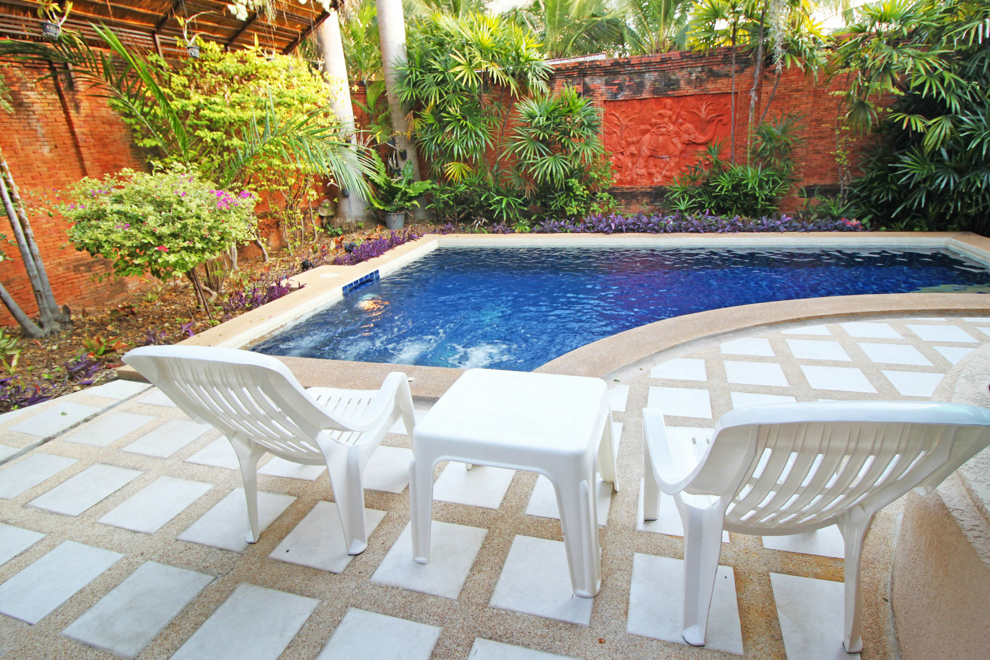 Cosy Beach Pool Villas By Pattaya Sunny Rentals Exteriör bild