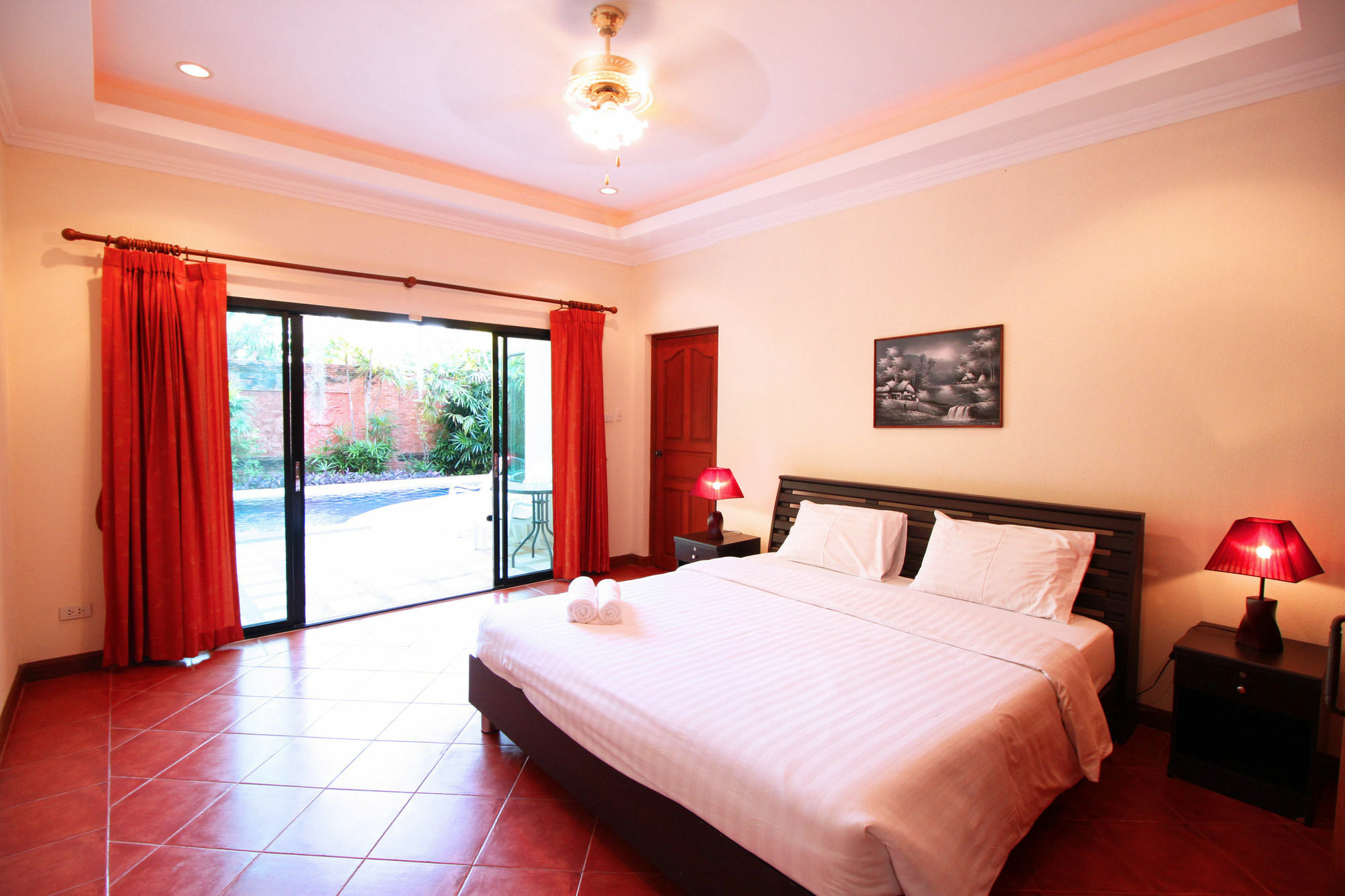 Cosy Beach Pool Villas By Pattaya Sunny Rentals Exteriör bild