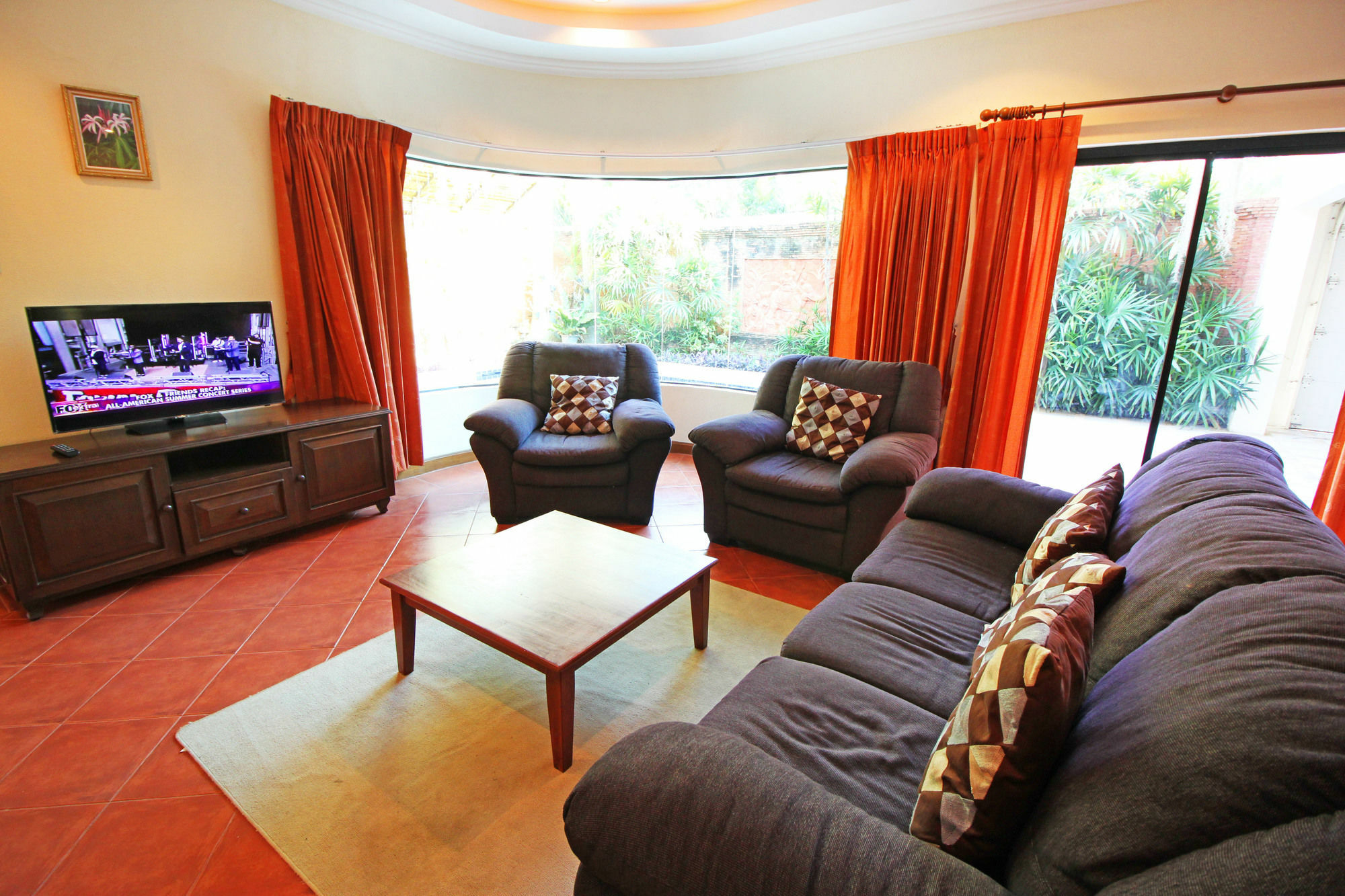 Cosy Beach Pool Villas By Pattaya Sunny Rentals Exteriör bild