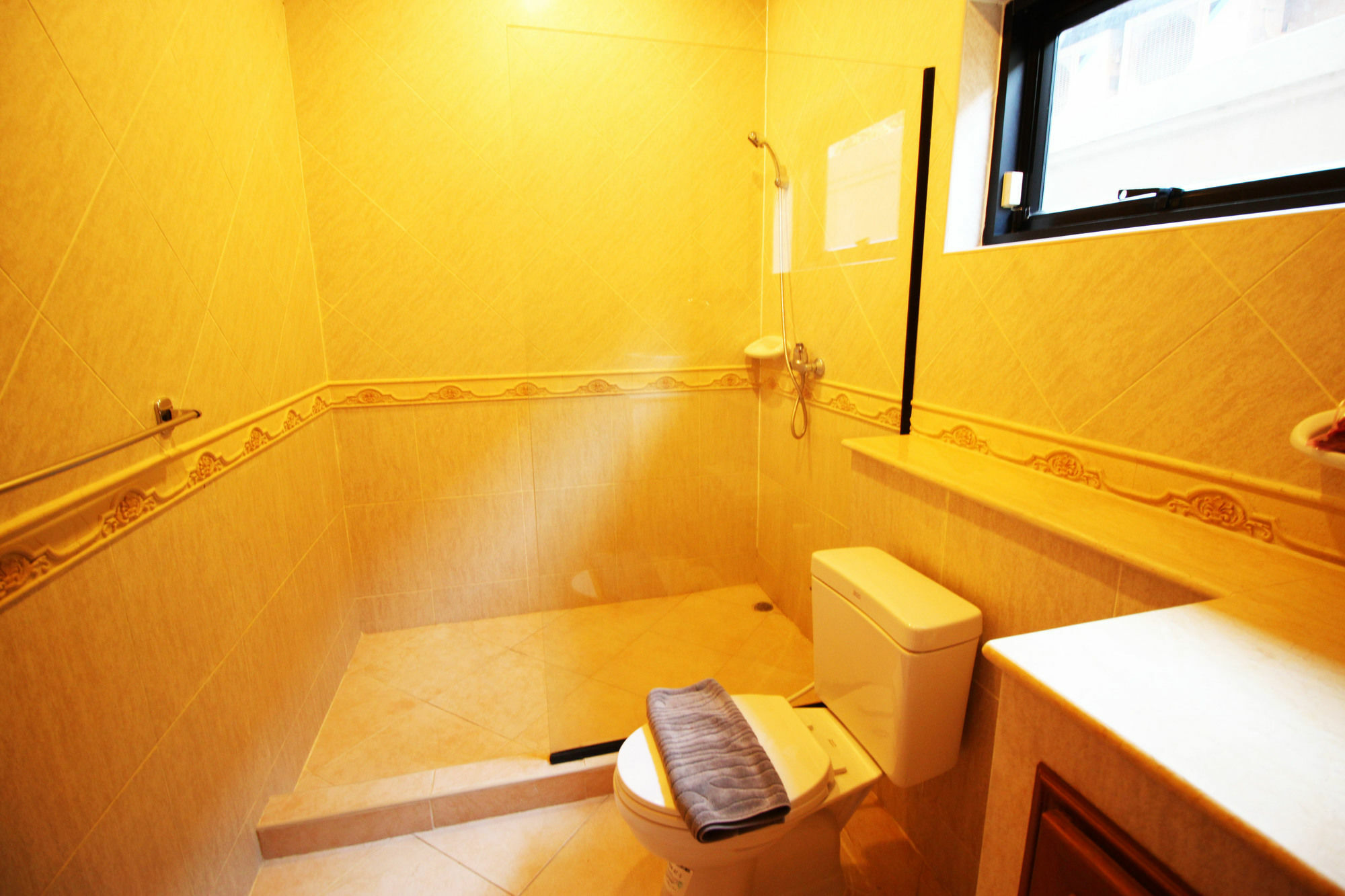 Cosy Beach Pool Villas By Pattaya Sunny Rentals Exteriör bild