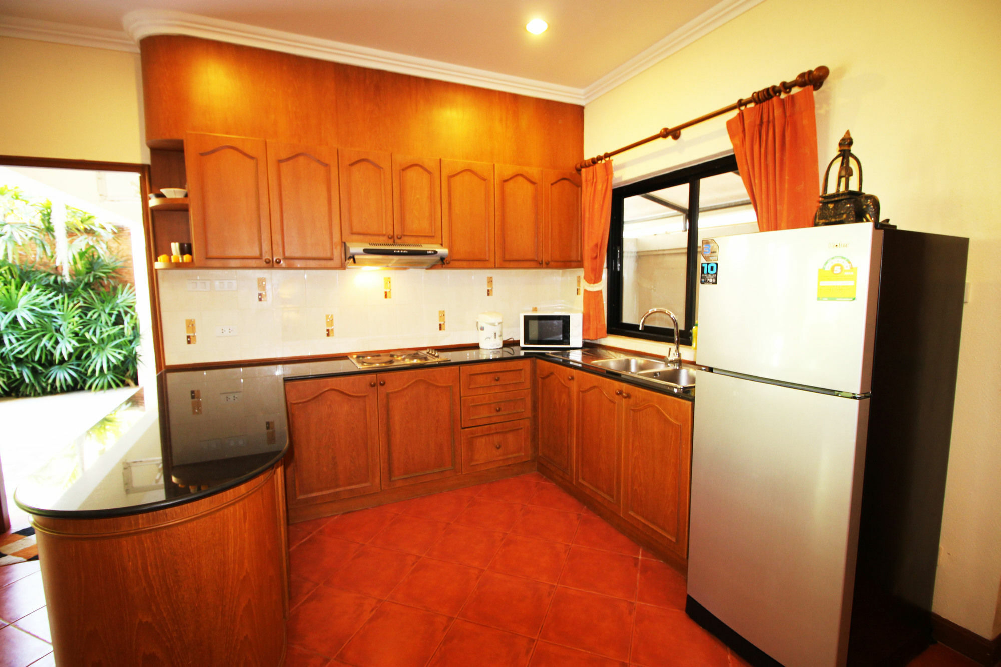 Cosy Beach Pool Villas By Pattaya Sunny Rentals Exteriör bild